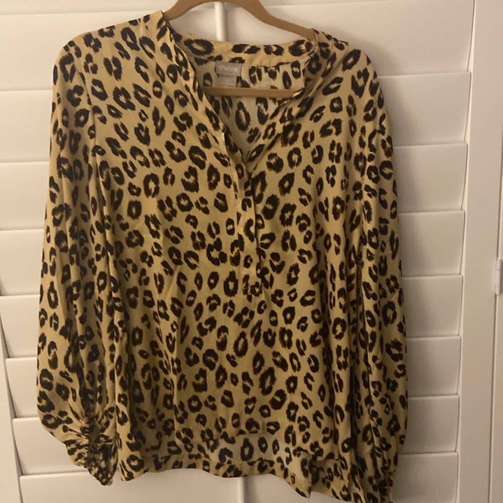 CHICOS SPRING TOP❤️